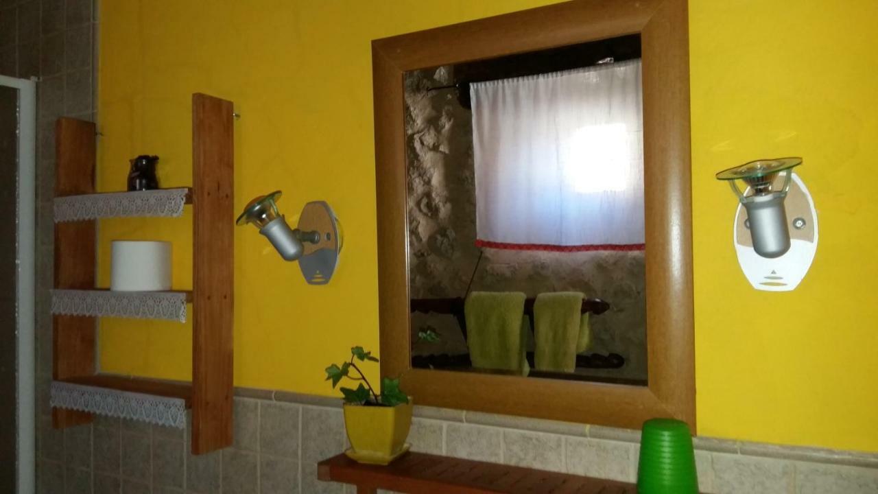 Torremocha de Ayllón Casa Rural Calle Real B&B 외부 사진