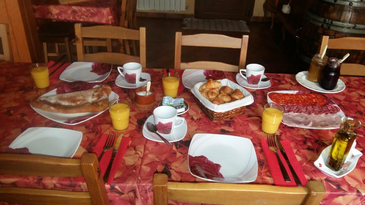 Torremocha de Ayllón Casa Rural Calle Real B&B 외부 사진